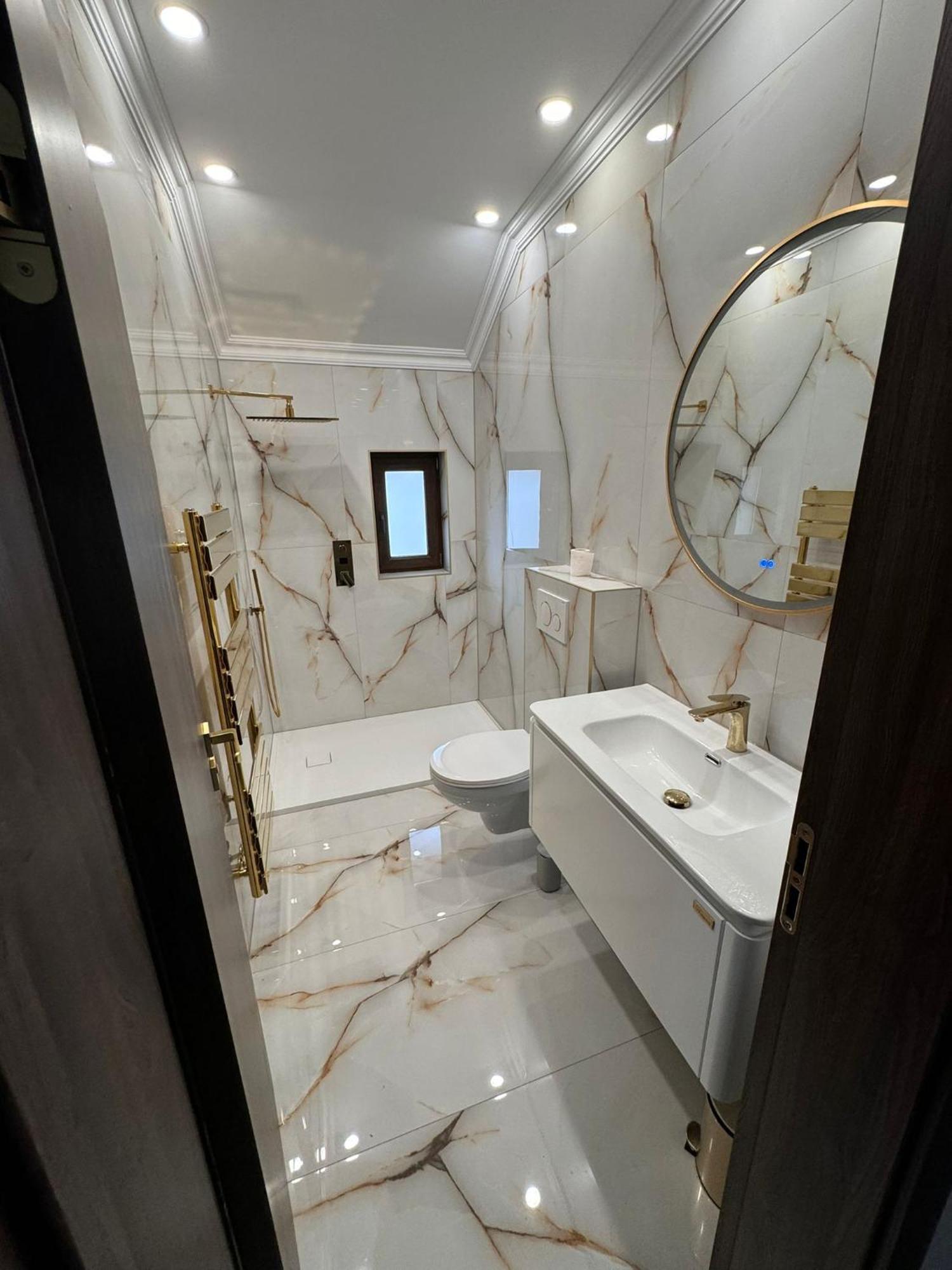 Sea Breeze Rooms Mamaia Nord ナボダリ エクステリア 写真